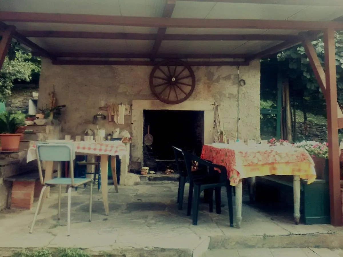 Ferienwohnung Casa Del Sole San Salvatore  San Salvatore (Genoa)