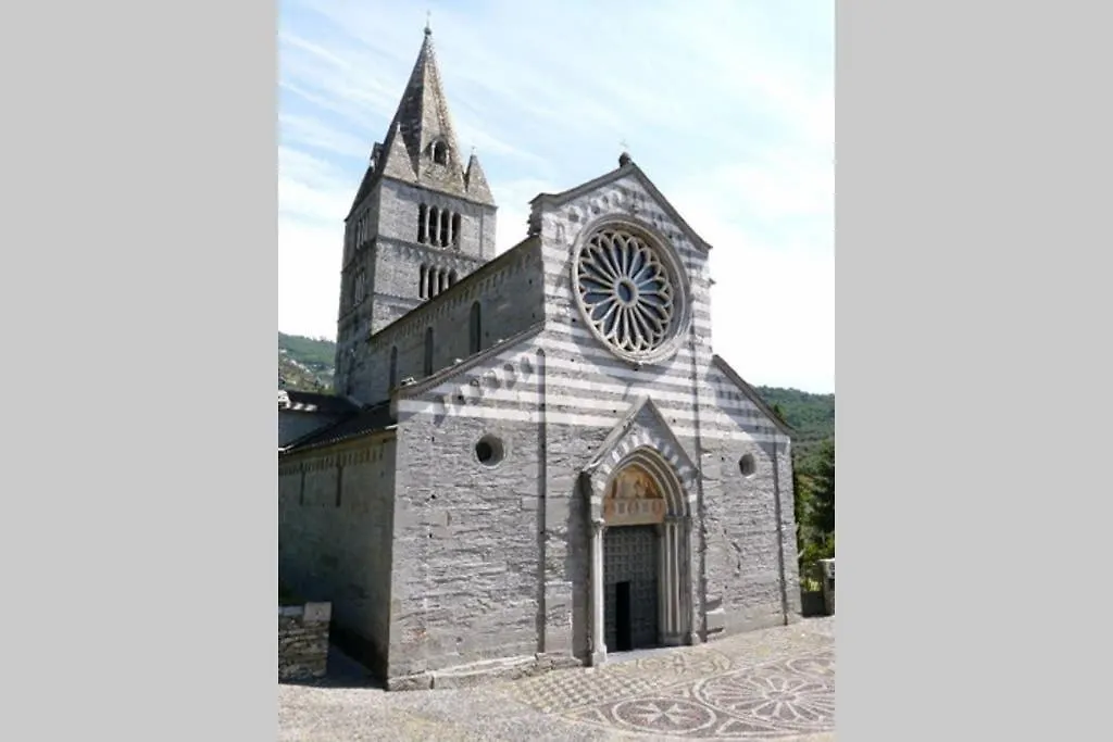 Casa Del Sole Lägenhet San Salvatore   San Salvatore (Genoa)